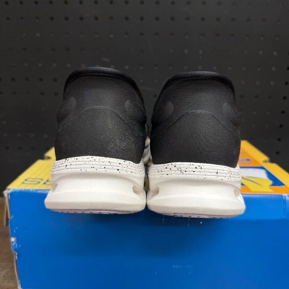 New W/ Box! Women's Skechers Go Walk Glide Step 2.0 Black Lavender Goga Size 11 - Picture 4 of 5